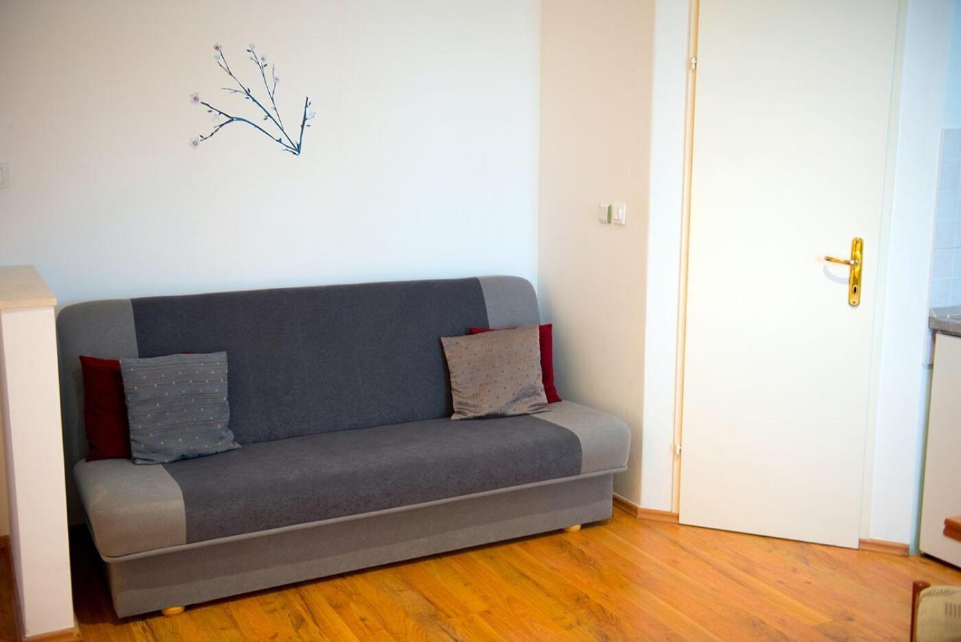 And Robi Appartement